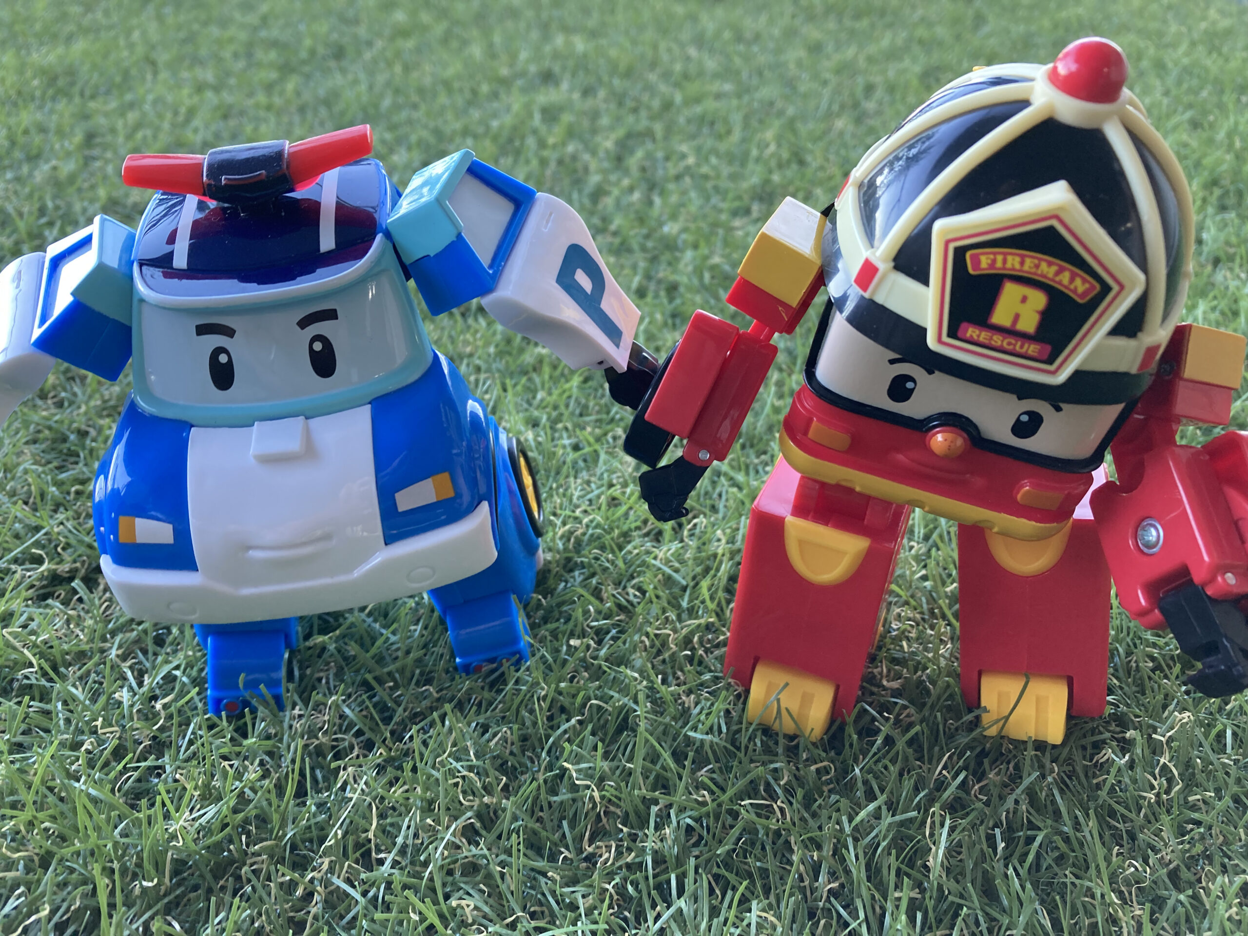 息子 ロボカーポリーというアニメにハマる ２歳児のお気に入りyoutubeチャンネル たるぼうブログ 共働き 育児 家計管理